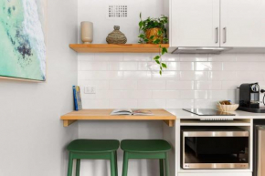 Modern 1-Bed Pad Minutes Away from Coogee Beach, Sydney